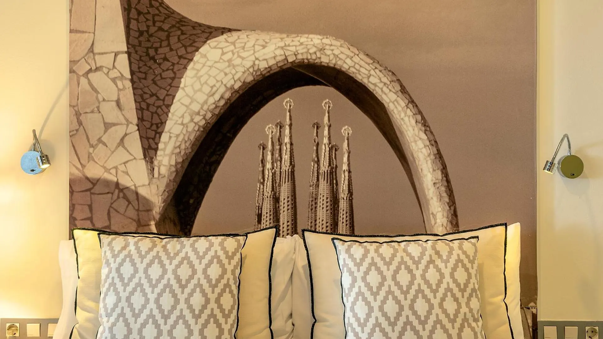 ***  Limonaia Otel Barselona İspanya